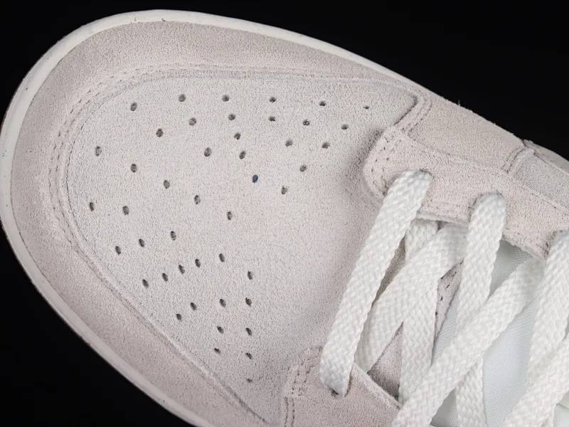 All Categories Nk SB Dunk Series Nk SB Dunk Low Low-top sneakers Foreign trade version Nk SB Dunk Low "85" Gray and red double hook SB low-top sports and leisure sneakers DO9457-100
